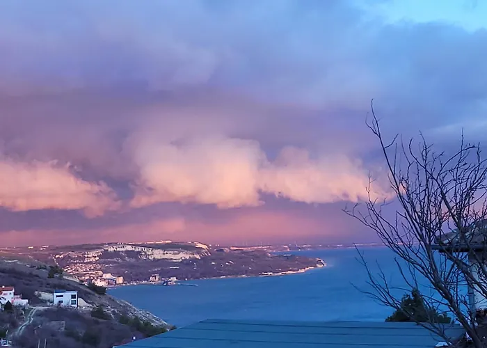 Sky Infinity Villa Balchik